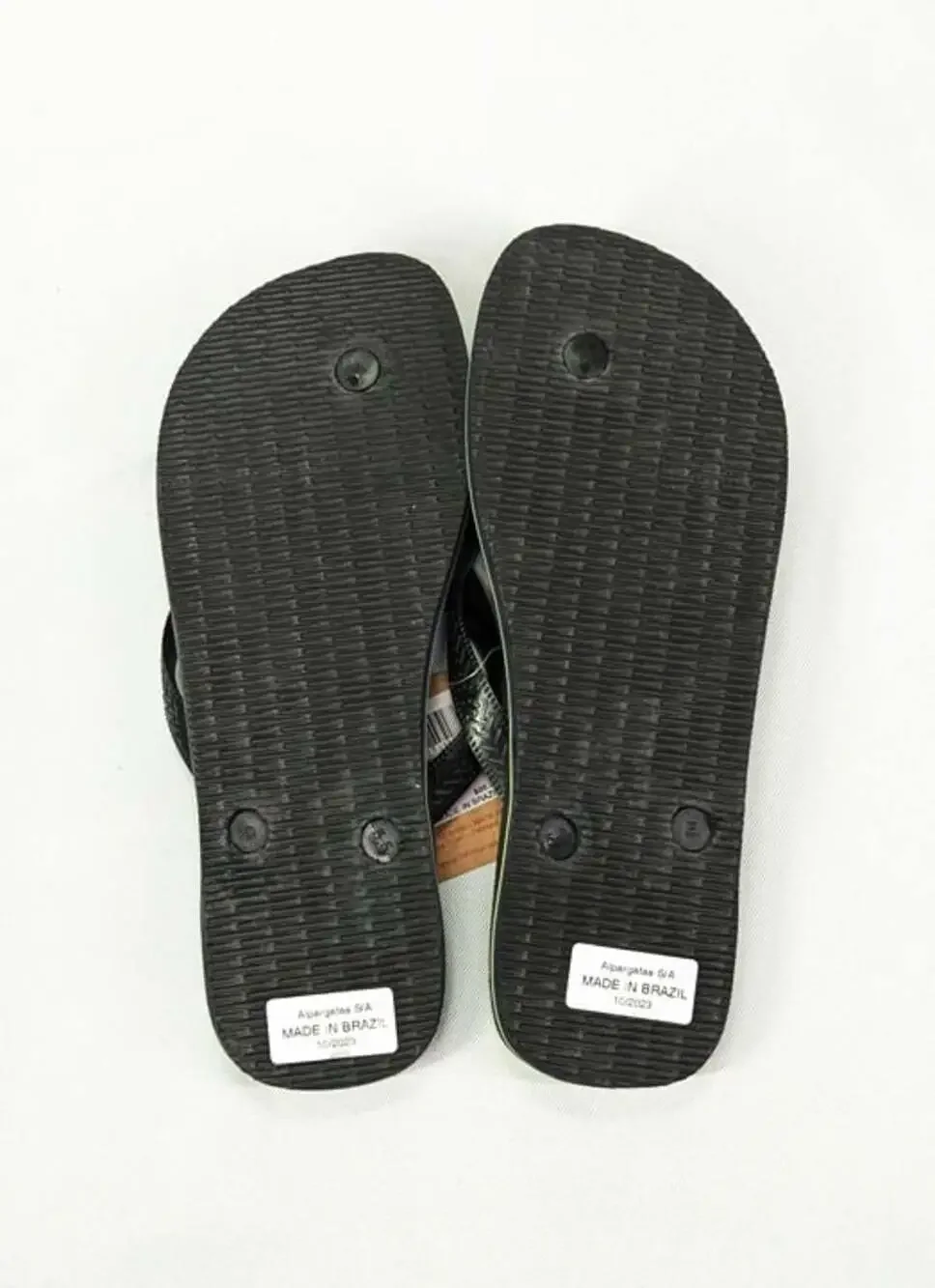 Havaianas Brazil Logo Flip-Flop Size Men 11/12 (MSRP $26)